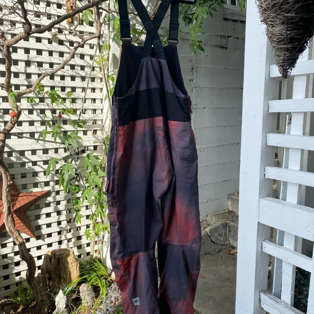 Women’s medium 686 snow bib pants - Picture 3 of 7